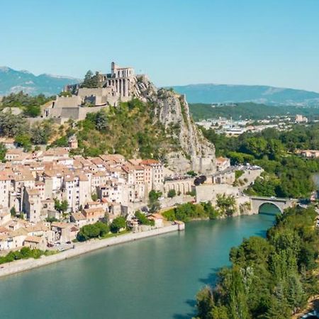 La Petite Perle De Provence Villa Sisteron Exterior photo