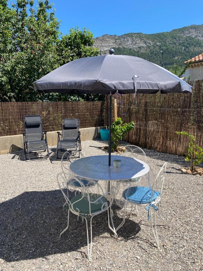 La Petite Perle De Provence Villa Sisteron Exterior photo