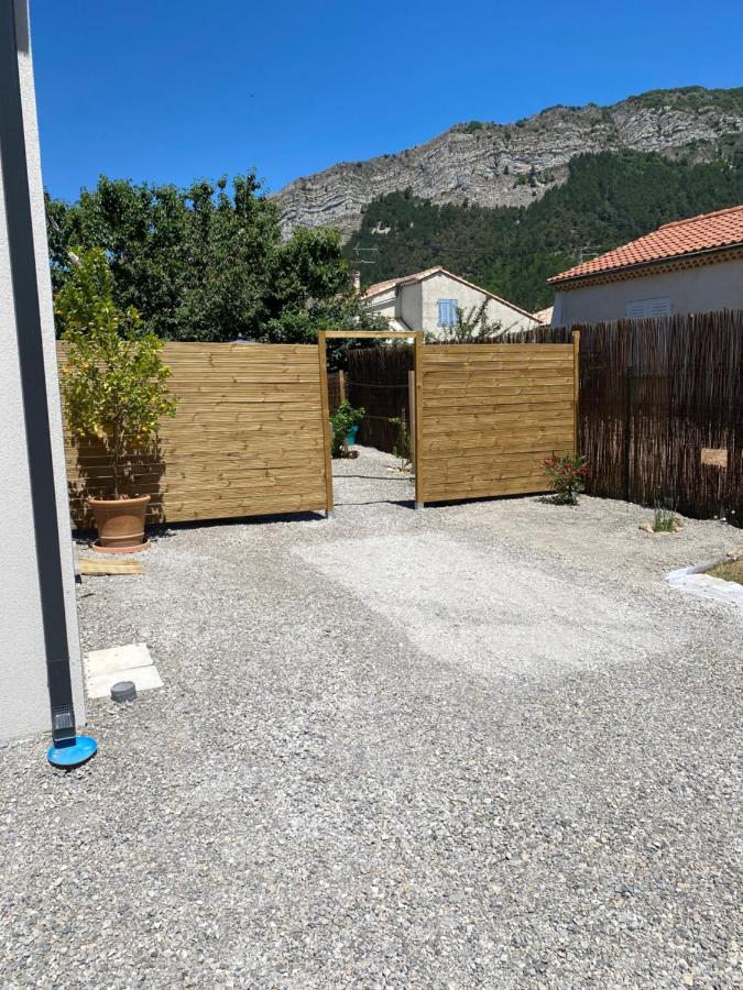 La Petite Perle De Provence Villa Sisteron Exterior photo